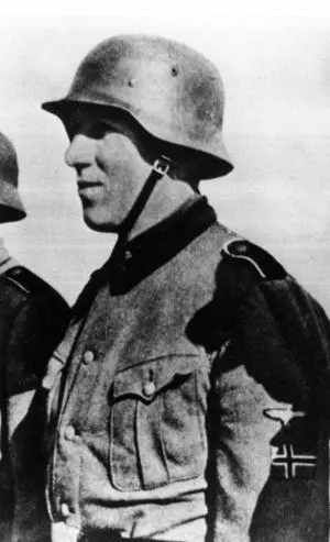 Доброволец Норвежского легиона СС 1942 В состав дивизии входили 9й - фото 27