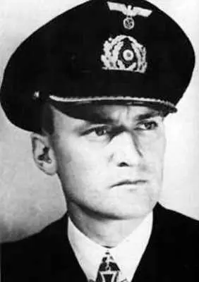 Харальд Гелхаус ГЕНЕРАЛАДМИРАЛgeneraladmiral одно из высших званий - фото 74