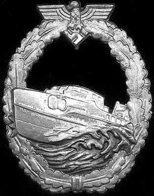 1й вариант Знака Член команды торпедного катера Знак имел позолоченный - фото 323