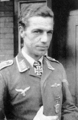Пауль Гилднер ГЛАВНОКОМАНДУЮЩИЙ ЛЮФТВАФФЕoberbefehlshaber der luftwaffe - фото 106