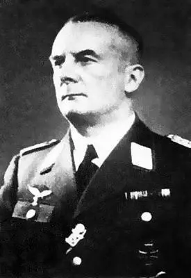 Начальник 2го командования ПВО генералмайор Вальтер Фейерабенд Состав на - фото 207