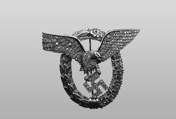 Знак Летчикнаблюдатель в золоте с бриллиантами 19101939 была - фото 234
