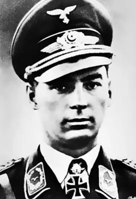 Кавалер Рыцаркого креста с дубовыми листьями Губертус Хитшхольд За время - фото 333