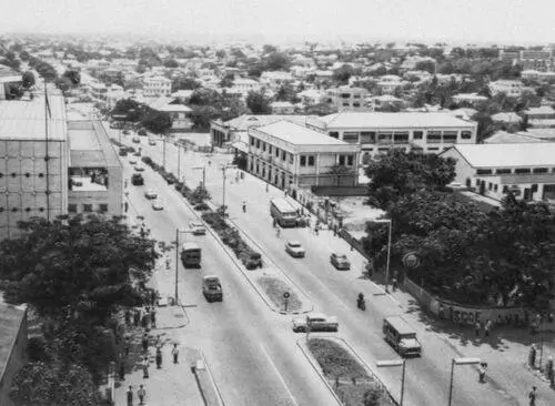 Аккра Центральная часть города Аккра Здание Национального собрания - фото 34