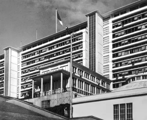 Дом правительства в г Алжир 1930 Арх Ж Гьошен и О и Г Перре Вид на г - фото 130