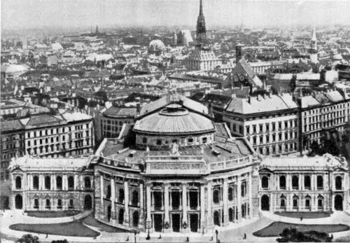 Вена Центральная часть города На переднем плане здание городского театра - фото 189