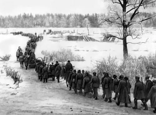 Белорусская ССР Партизаны бригады Железняк в походе 1943 Воссоединение - фото 148