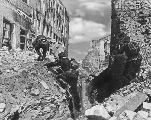 Бои в Сталинграде Осень 1942 Наступление войск Степного фронта Август 1943 - фото 122