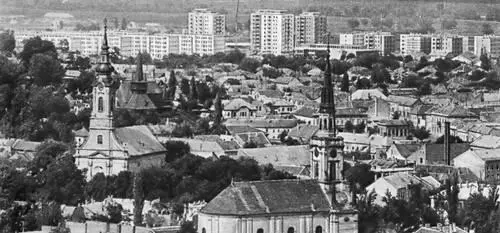 Мишкольц Старые и новые кварталы города В АбаНовак Ярмарка в г - фото 342