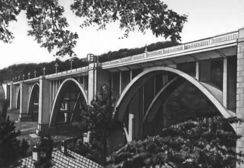 Железобетонный арочный виадук через долину р Мацеста в Сочи 193637 - фото 2