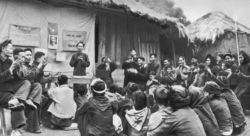 Приём новых членов в сельскохозяйственный кооператив ДРВ 1957 Вьетнам То - фото 5