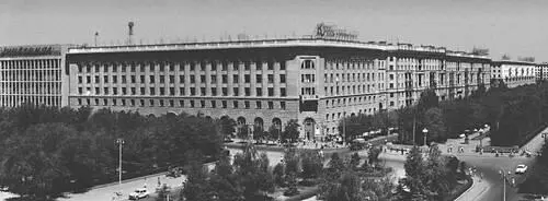 Волгоград Справа проспект Ленина слева Аллея Героев Волгоград Готовая - фото 239