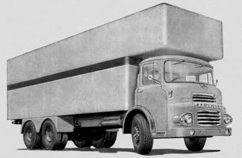 Грузовой автомобиль Лейланд Великобритания с кузовом фургон - фото 613