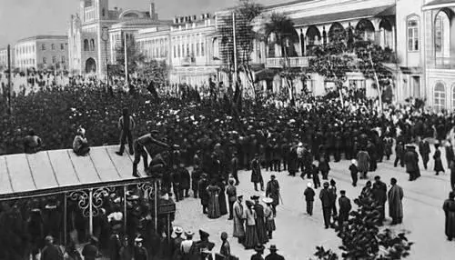Манифестация в Тбилиси 22 октября 1905 Грузинская ССР Типовые жилые дома в - фото 591