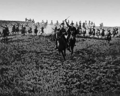 Атака эскадрона связи 1й Конной армии на ЮгоЗападном фронте 1920 - фото 164