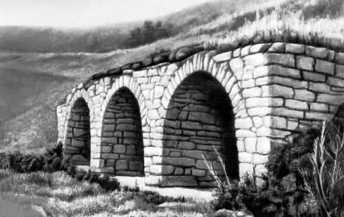 Родник в лезгинском сел Микрах 19 в Архитектура Дагестана 1619 вв Минарет - фото 69