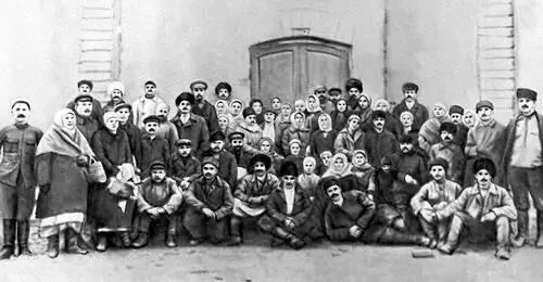 Участники рабочих забастовок 191011 на фабрике Каспийская мануфактура г - фото 73