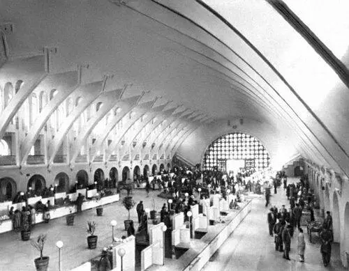 Г Г Агабабян Центральный крытый рынок в Ереване внутренний вид 1952 - фото 19