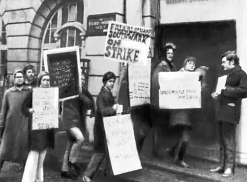 Забастовка учителей в Лондоне Великобритания 1969 Забела Надежда Ивановна - фото 19