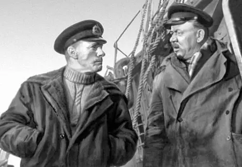 О П Жаков в фильме Путь к причалу 1962 справа Б Ф Андреев О П - фото 16