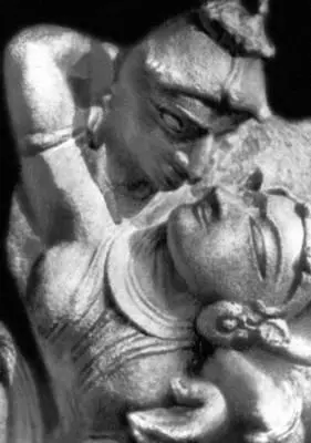 Скульптурная группа храма Кали Деви в Кхаджурахо Ок 1000 Песчаник - фото 139