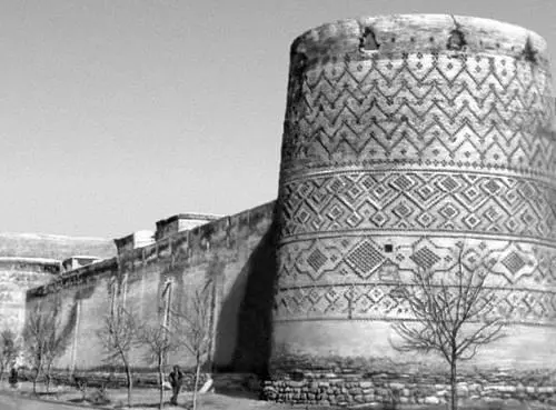 Стены Шираза Сер 18 в Дженгелийцы 1920 Голова мужчины Известняк 13 - фото 80