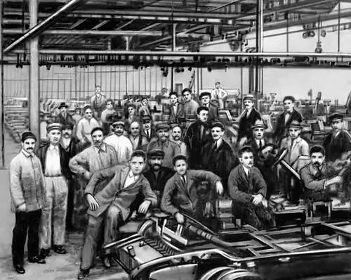 Один из цехов занятого рабочими завода Ланча Турин Сентябрь 1920 - фото 62