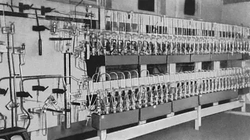 Рис 4 Разделительная установка работающая на противопоточной массдиффузии - фото 161