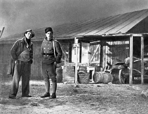 Кадр из фильма Набережная туманов 1938 Режиссёр М Карне в главной роли Ж - фото 879