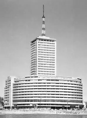 Архитектор Дж Момин Здание телецентра в Каире 1967 Площадь Рамсеса - фото 248