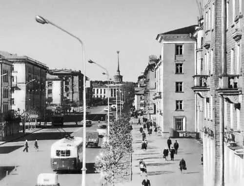 Петрозаводск Проспект В И Ленина Вид части города Сортавала Церковь с куб - фото 809