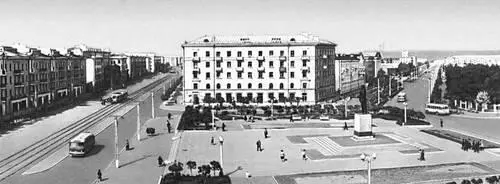 КомсомольскнаАмуре Площадь имени В И Ленина Комсомольское город в - фото 475