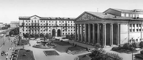 Кемерово Советский проспект Справа здание Драматического театра 1961 - фото 57