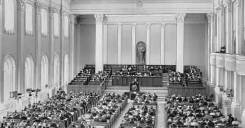 Зал заседаний в Большом Кремлевском дворце 193334 Архитектор И А - фото 149