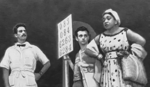 Сцена из спектакля Медея в зеркале Х Трианы Театр Прометео 1960 Сцена - фото 25