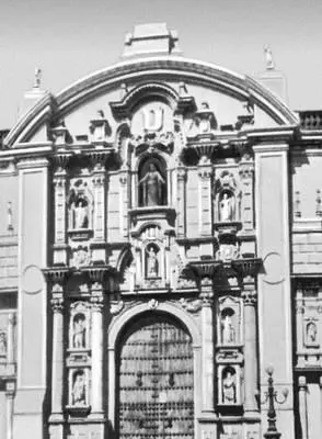 Главный портал собора Нижний ярус 1626 архитектор Х Мартинес де Аррона - фото 104