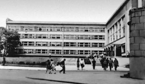 Первый учебный корпус Львовского политехнического института 1964 Архитекторы - фото 16