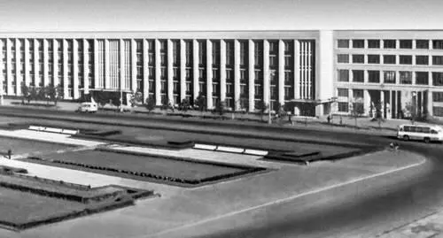 Горисполком 1964 Архитекторы С С Мусинский и Г В Сысоев Белорусская - фото 221