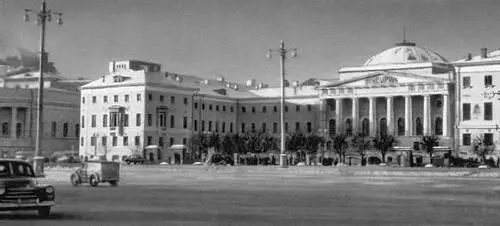 Старое здание университета 178693 Архитектор М Ф Казаков Перестроено в - фото 587