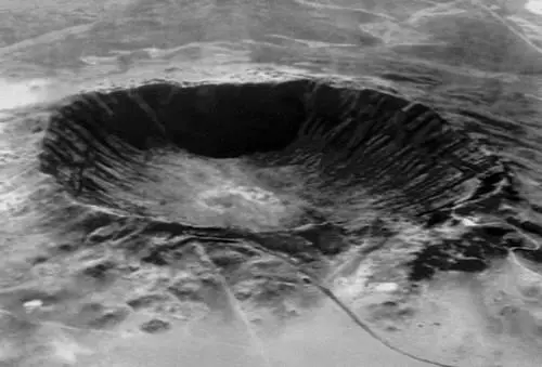 Рис 1 Аризонский метеоритный кратер США Метеоритный дождь Метеоритный - фото 492