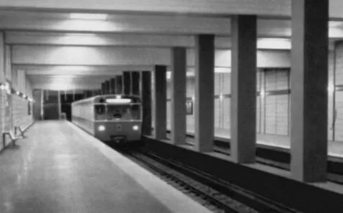 Станция метрополитена Нордфридхоф линия СеверЮг в Мюнхене 196571 - фото 546