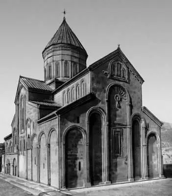 Средневековая архитектура Арсукисдзе Патриарший собор Светицховели в Мцхете - фото 1