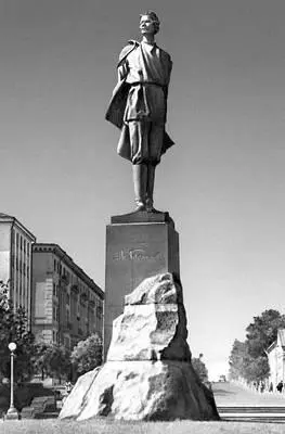 Памятник Максиму Горькому Бронза гранит 1952 Скульптор В И Мухина - фото 142