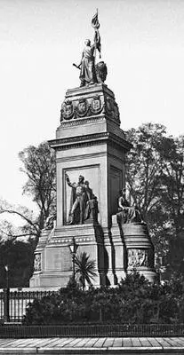 Монумент в честь освобождения Нидерландов в 1813 от французского господства - фото 117