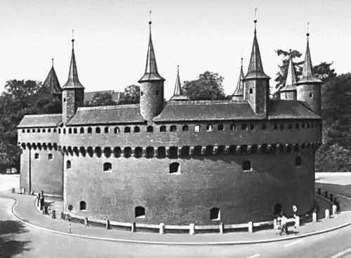 Барбакан в Кракове 149899 Польша Костёл св Якуба в Торуни Нач 1415 вв - фото 560