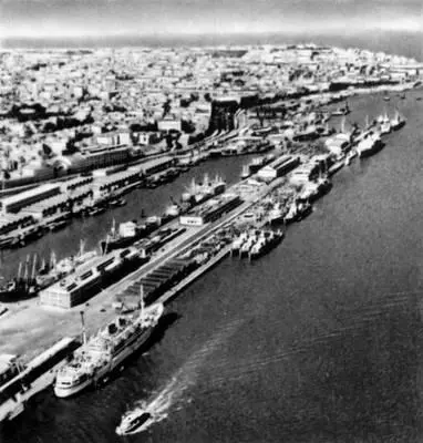 Порт Лисабона Док Алкантра Лисабон Башнямаяк Торри ди Белен 151520 - фото 835