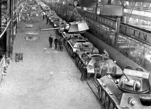 Великая Отечественная война 194145 Цех танкового завода И Н Крамской - фото 413