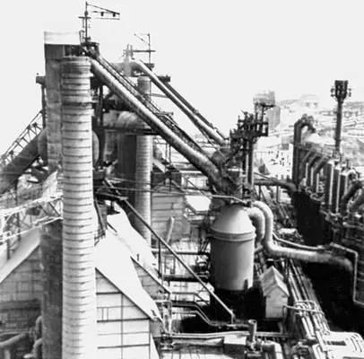 Домны Череповецкого металлургического завода Цех сборки 40тонных - фото 512