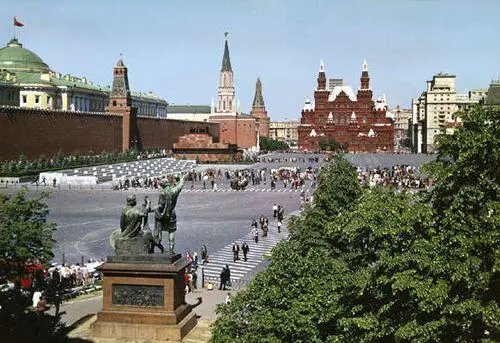 Москва Вид на Красную площадь СССР Внешняя политика Внешняя политика СССР - фото 16