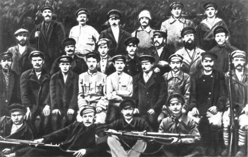Отряд Красной Гвардии Трубочного завода Петроград 1917 Первая мировая война - фото 110